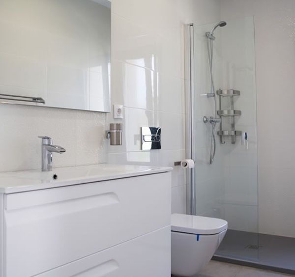 Guest bathroom at Villa Olivo